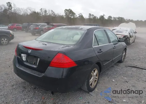 2006 Honda Accord 2.4 Ex из США, поврежденный, VIN 1HGCM567X6A177713